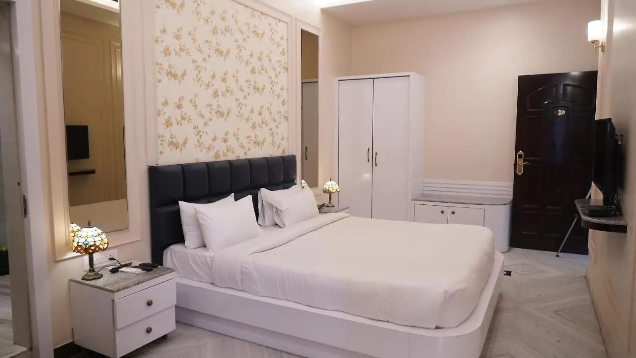 Hotel Rio Benaras Varanasi