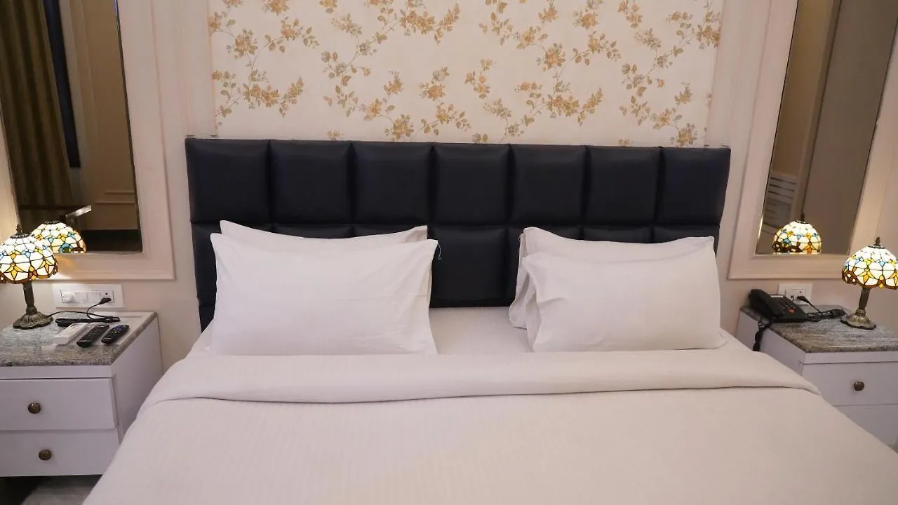 Hotel Rio Benaras Varanasi