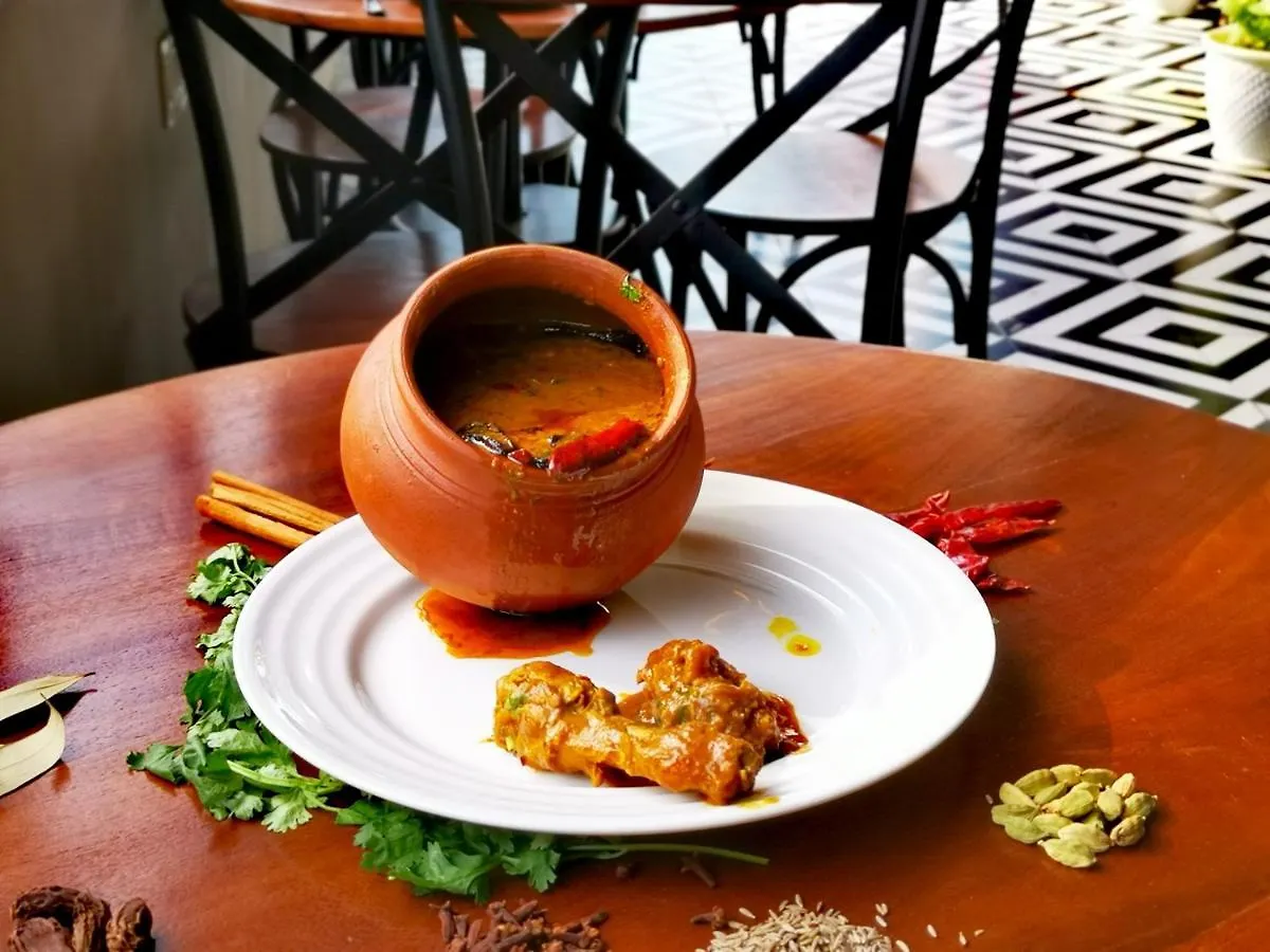Hotel Rio Benaras Varanasi