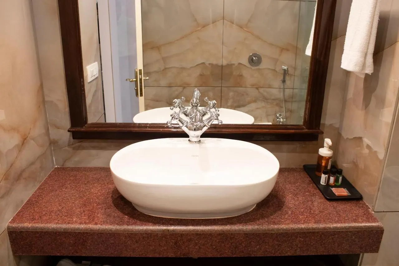 Hotel Rio Benaras Varanasi